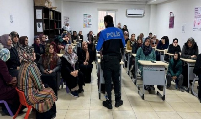 Urfa Polisinden Kadınlara Şiddete Karşı Bilgilendirme Eğitimi;