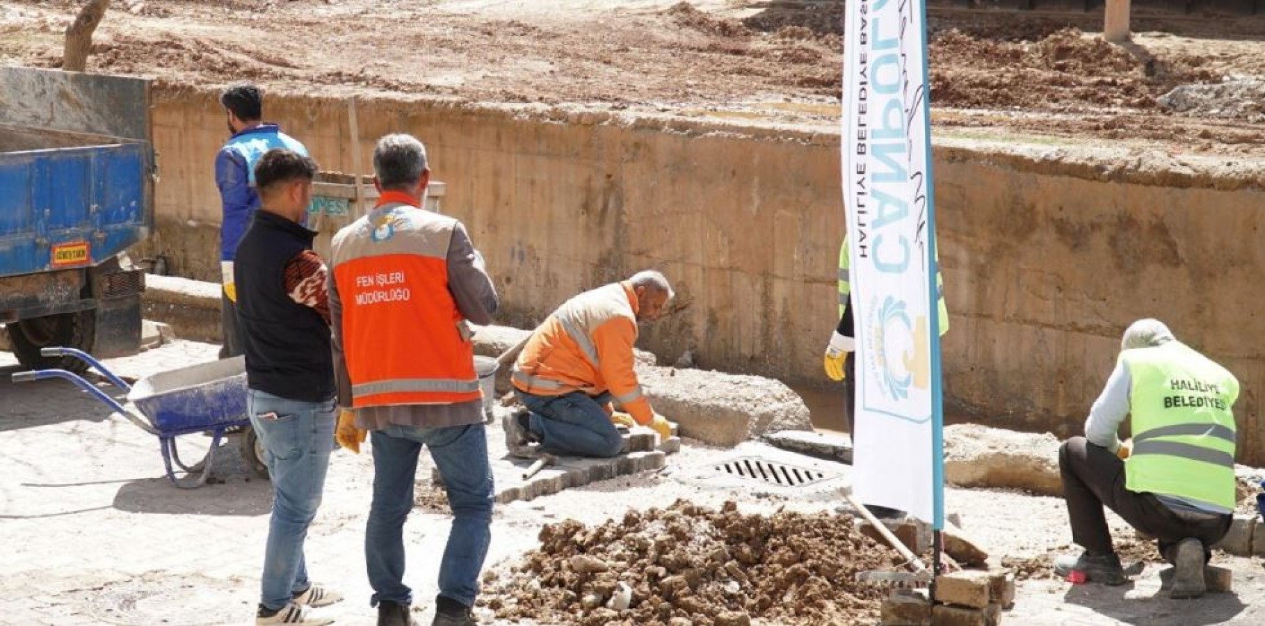 Haliliye Belediyesi Sel Sonrası Alt Yapı Çalışmaları Devam Ediyor