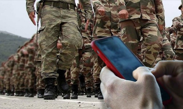 Askerler Kışlada Kendi GSM Hatlarını Kullanabilecek