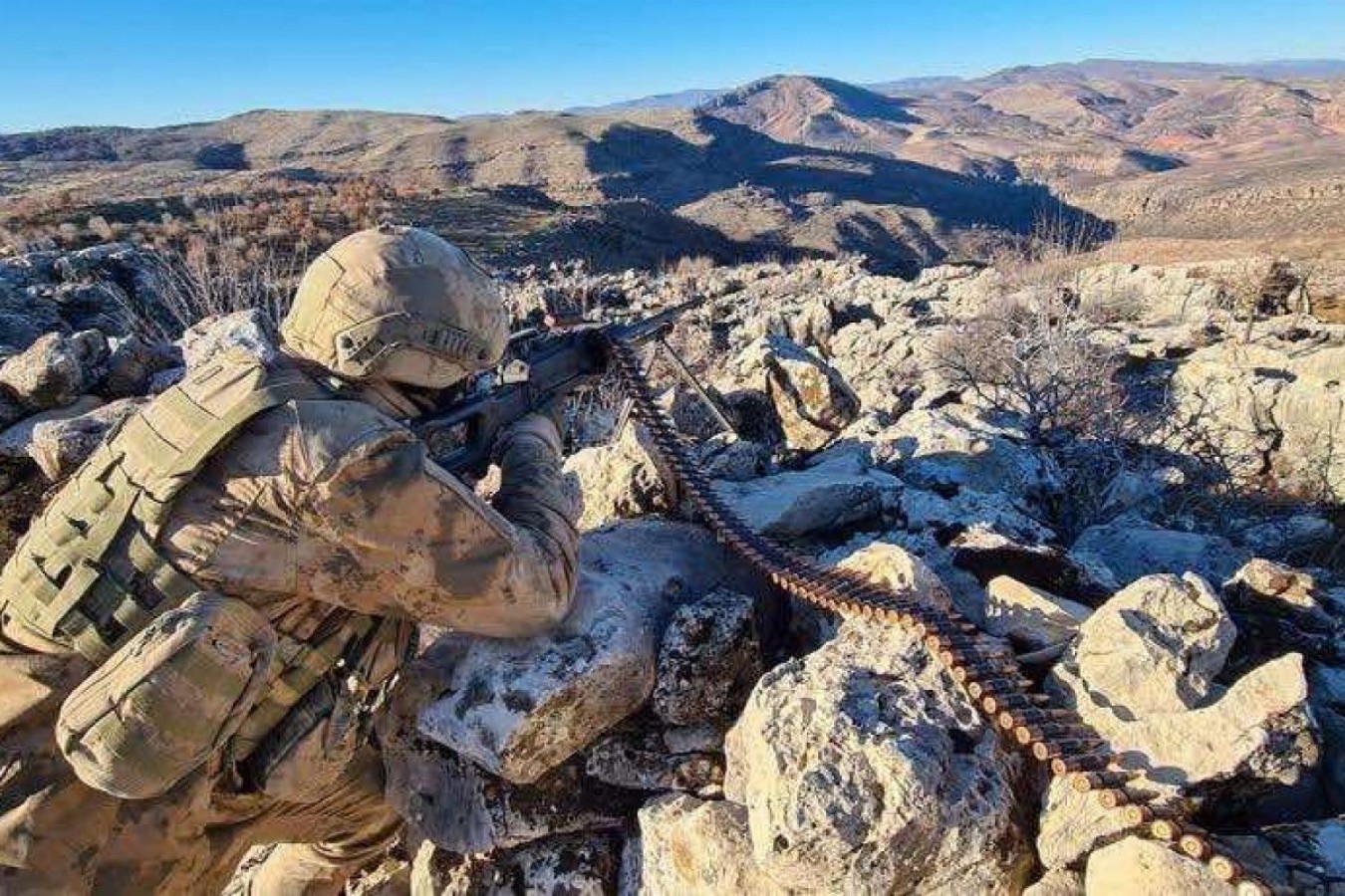 Şanlıurfa sınırında Operasyon Teröristler etkisiz hâle getirildi;