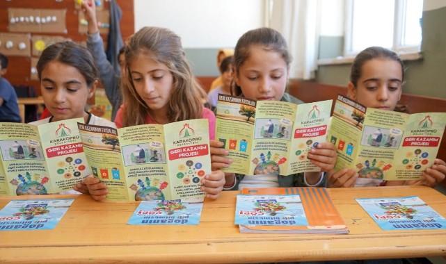 Karaköprü'de Çocuklar Geri Dönüşümü Öğreniyor