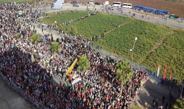 İncirlik Üssü Önünde İsrail Protestosu