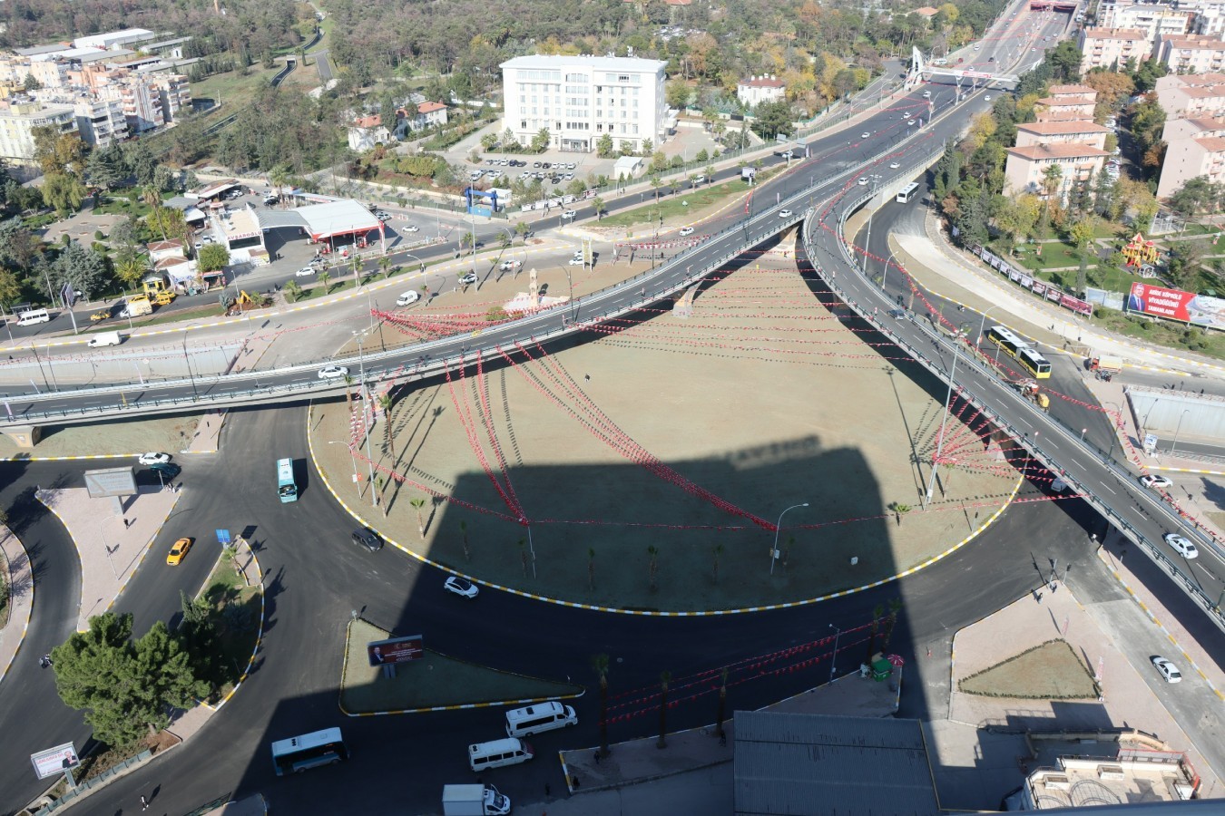 Abide Kavşağı Viyadüğü Urfa Trafiğine Nefes Aldırdı;