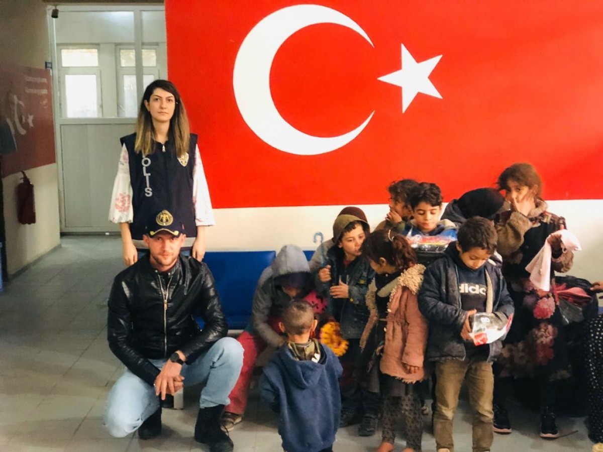 Urfa Ceylanpınar'da Düzensiz Göçmenler Yakalandı..;