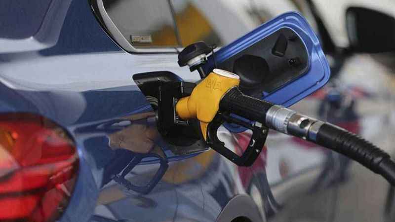 Benzine Çifte Zam Pompaya Yansıdı;