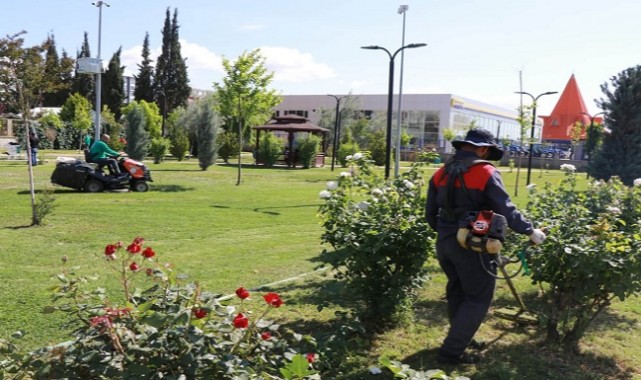 Haliliye'de Parklar Yaza Hazır