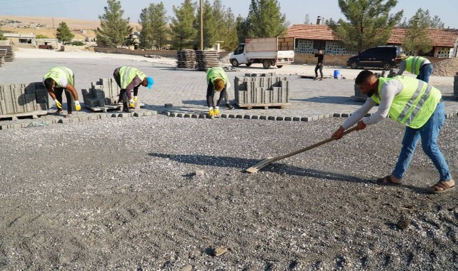 Halilye'de Kilitli Beton Parke Çalışmaları Sürüyor;