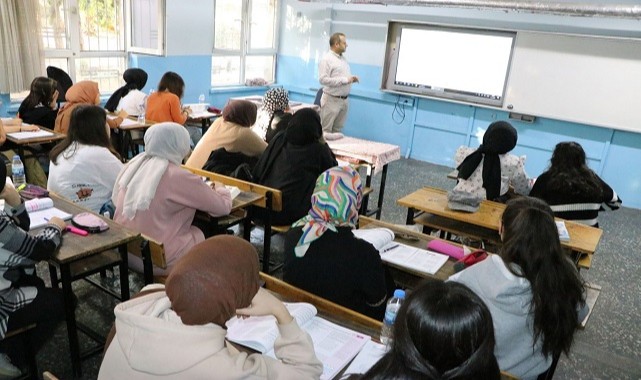 Haliliye Belediyesinden Öğrencilere Ücretsiz Üniversite Hazırlık Kursu;