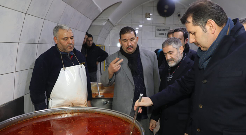 Şanlıurfa Valisi Ayhan Bu ay ki Maaşımızı Aşevine Bağışlıyoruz.;