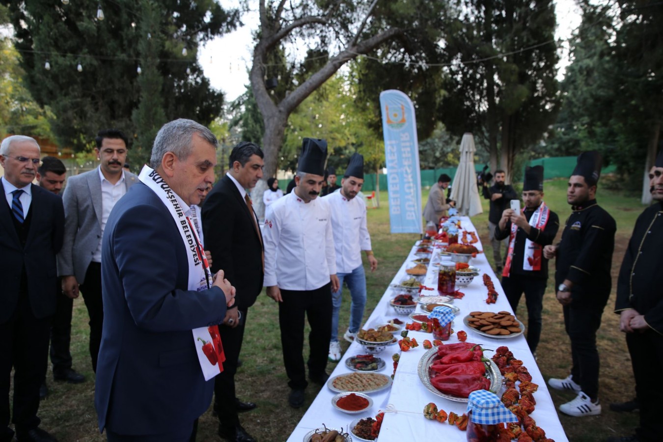 Urfa İsotu ile 63 Çeşit Yemek ve Tatlıların Tanıtımı;