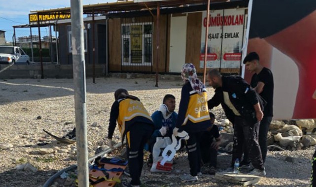 Karaköprü'de Kazada 4 Kişi Yaralandı;