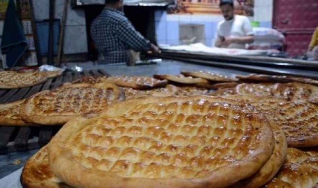 Şanlıurfa'da Vatandaş Kaliteli Ekmek ve Bayramda Denetleme İstedi Onlar Zam Yaptı;