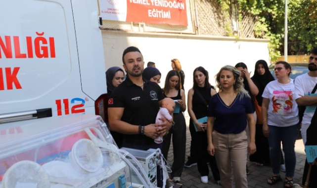 Sağlık Personellerine Temel Yenidoğan Bakım Eğitimi Verildi