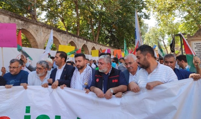 Urfa'da Filistin'e Destek Yürüyüşü;