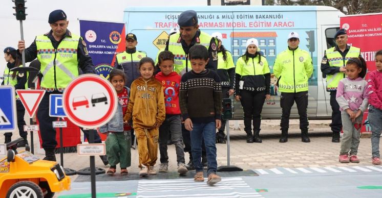 Şanlıurfa'da Trafikte Beni Fark Et Eğitimi;