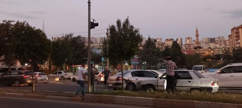 Şanlıurfa'da Zincirleme Trafik Kazası;