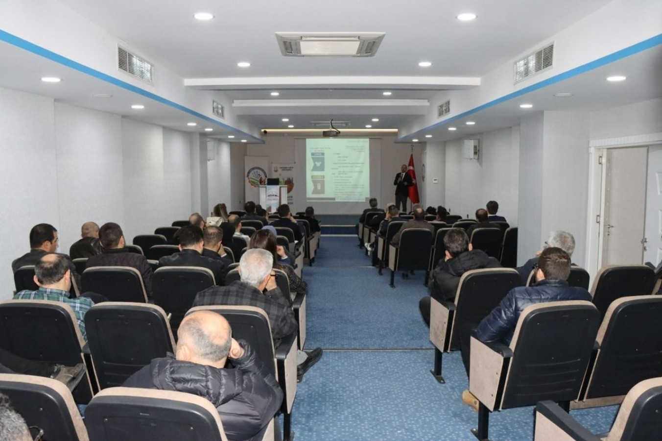 Şanlıurfa'da Yenilenebilir Enerji Eğitim Programında Çevreci Belediyeler Buluştu;