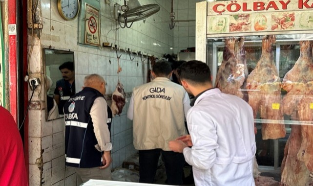 Eyyübiye Zabıtası Tarihi Geçmiş Ürünlere El Koydu;