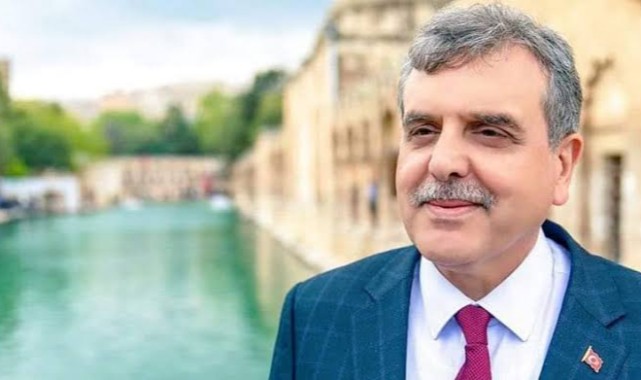 Sondakika Akparti Şanlıurfa Büyükşehir Belediye Başkan Adayı Zeynel Abidin Beyazgül Oldu;