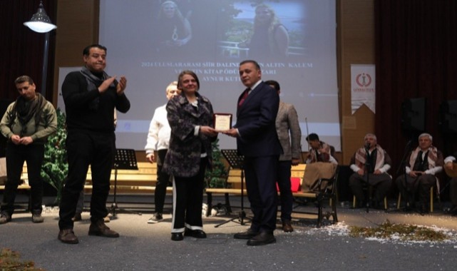 Şanlıurfa'daki Gazeteciler ve Yazarlar Cemiyetinden Şiir Akşamı