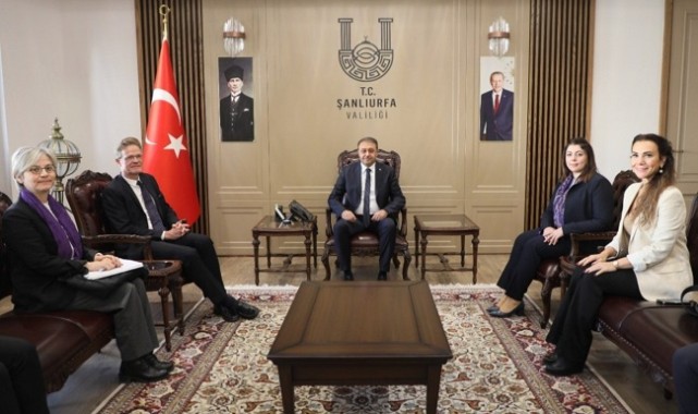 Avrupa Birliği Türkiye Delegasyonu Başkanı Landrut Urfa Valisi Şıldak'ı Ziyaret Etti;