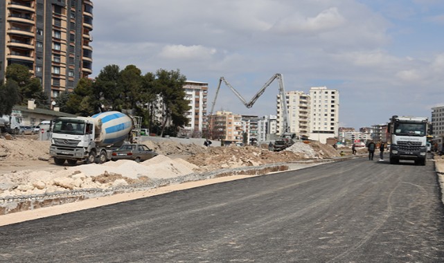 Şanlıurfa'nın Karaköprü Yolundaki Balıkayağı Bulvarı Kısmi Açılıyor;