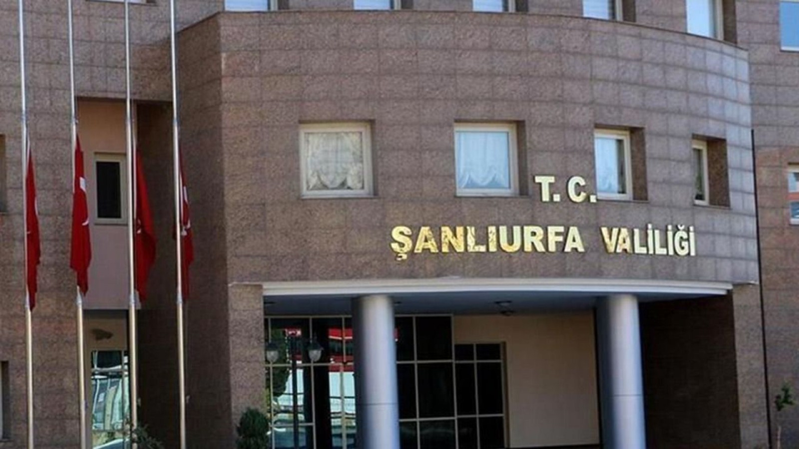 Şanlıurfa Valiliği Gösteri ve Yürüyüşleri 3 Gün Yasakladı..;