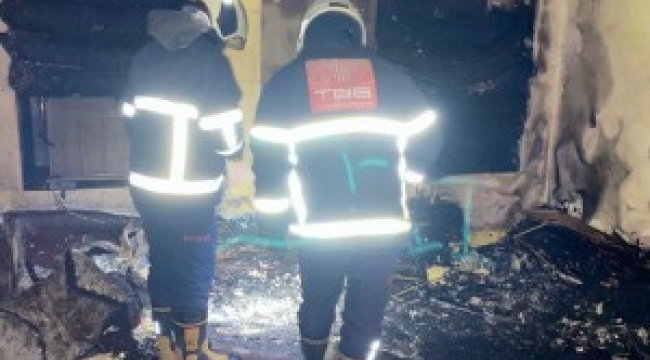 Şanlıurfa'da gece yarısı korkutan yangın;
