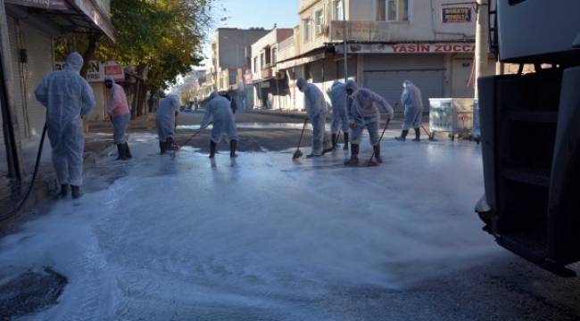 Siverek&#39;te dezenfekte çalışmaları sürüyor;