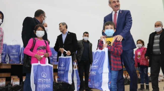 Akçakale'de 83 çölyak hastası çocuğa gıda desteği verildi;