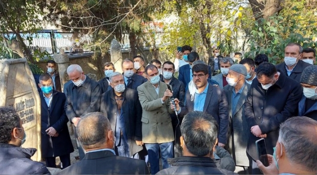 "Kudüs Şairi" Mehmet Akif İnan Şanlıurfa'da anıldı;
