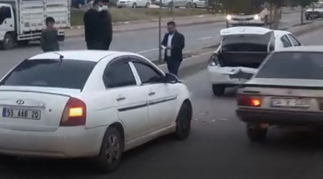 Şanlıurfa&#39;da 2 otomobil çarpıştı: 1 yaralı;