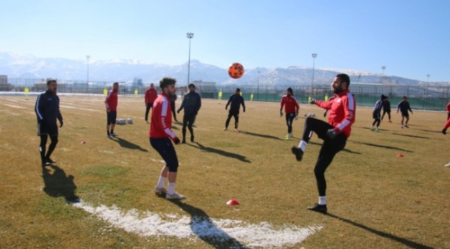 Şanlıurfaspor'dan -9 derecede antrenman;