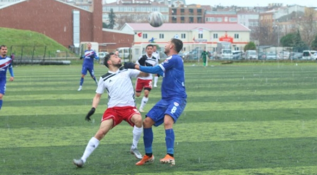 Silivrispor : 2 Karaköprü Belediyespor :1;