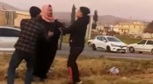 Urfa'da kaza sonrası sürücüler arasında kavga!;