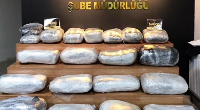 Şanlıurfa'da uyuşturucu operasyonu: 5 gözaltı;