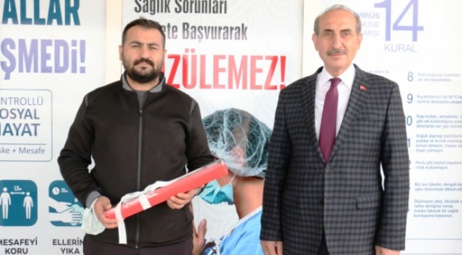 Başkan Yalçınkaya'dan sağlık çalışanlarına ziyaret 