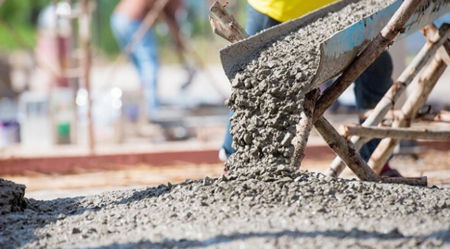 Urfa da Müteahhitler Beton zammına tepkili;