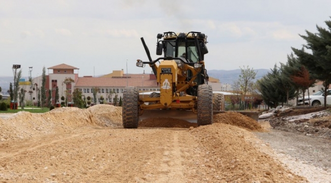 Karaköprü'ye yeni yolar açılıyor ;