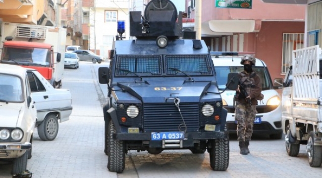 Şanlıurfa'da uyuşturucu satıcılarına şafak operasyonu(EK);