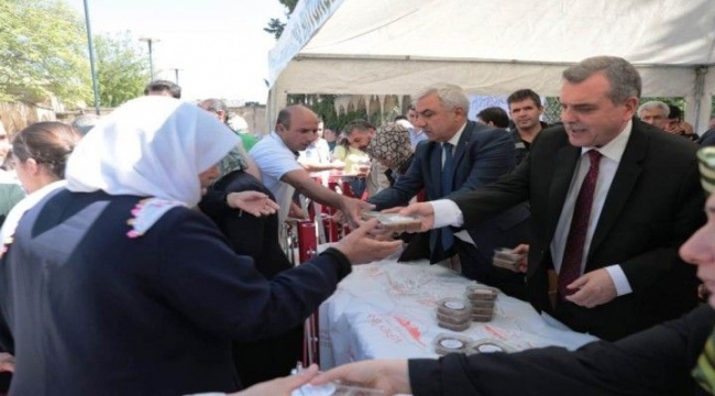 Genel Sekreter Yardımcısı Selami Yıldız'ın görevinden istifa ettiği iddia ediliyor.;