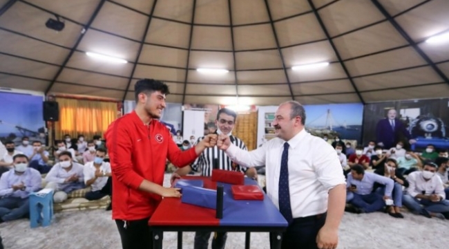 Şanlıurfa'lı Sporcu Türkiye 2. Oldu;