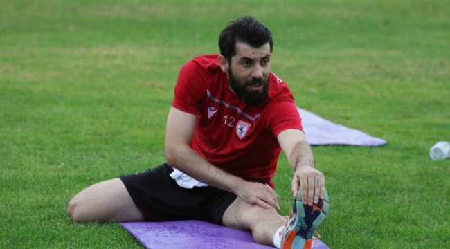 Şanlıurfaspor ile prensipte anlaşan futbolcu diyarbakır spora imza attı.