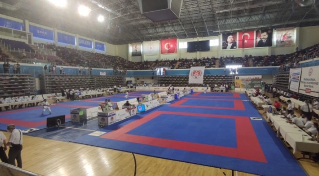 Türkiye Karate Şampiyonası Şanlıurfa'da Yapılıyor;