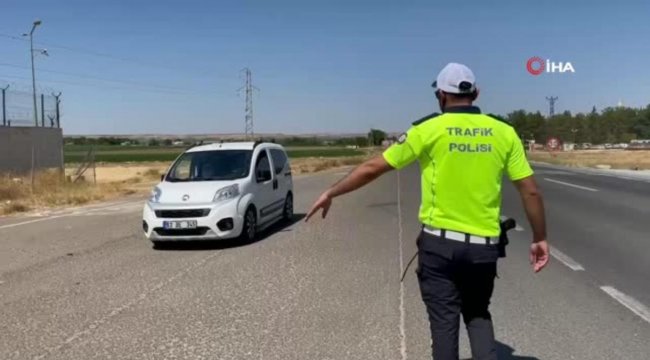 Şanlıurfa'da trafik denetimleri devam ediyor. Kurallara uymayanlara ceza kesildi