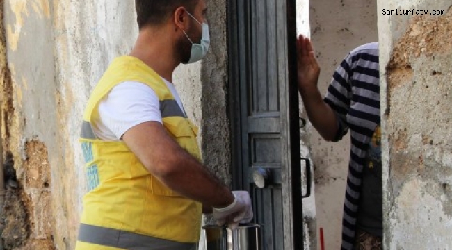  Şanlıurfa Haliliye  Belediyesi'nde  vatandaşlara  aşure  ikramı