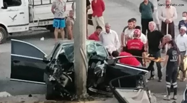 Şanlıurfa'da Feci Kaza Aracın Motoru 30 metre uzağa uçtu..;