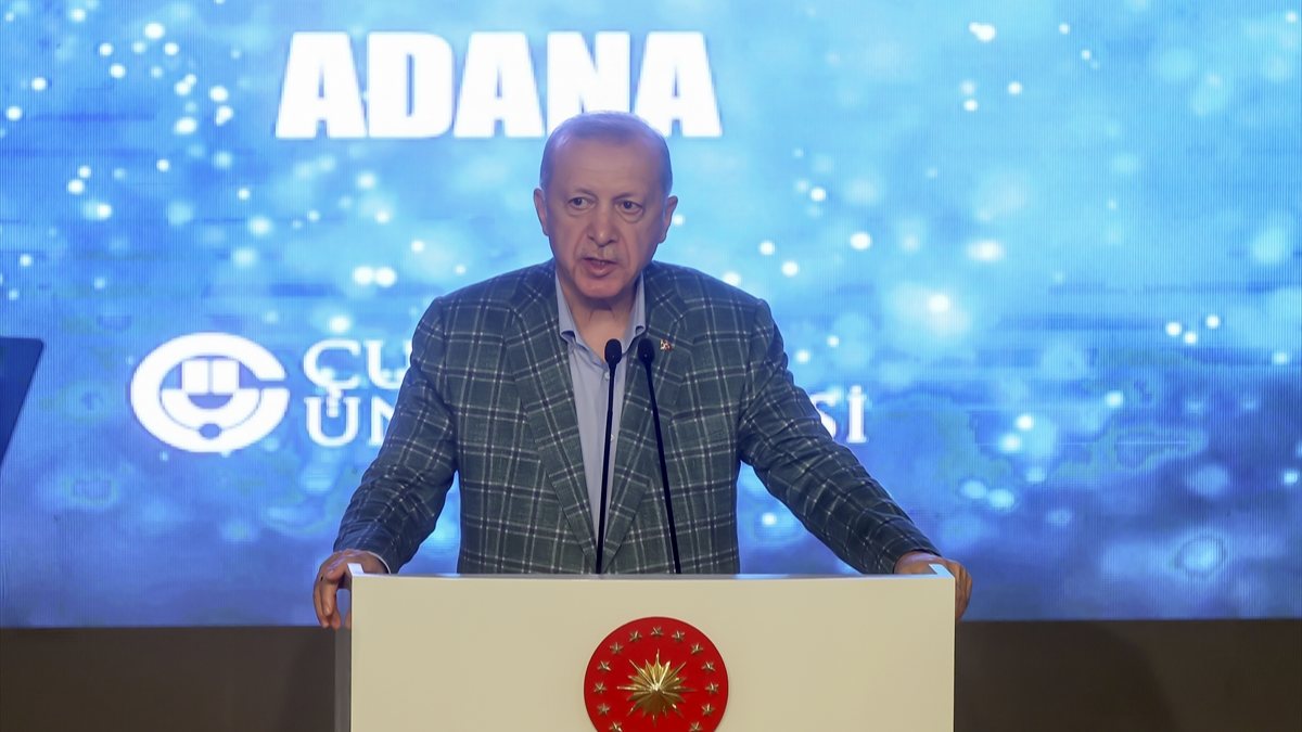 Cumhurbaşkanı Erdoğan: Amacımız şartları zorlayarak yüz yüze eğitimi devam ettirmektir