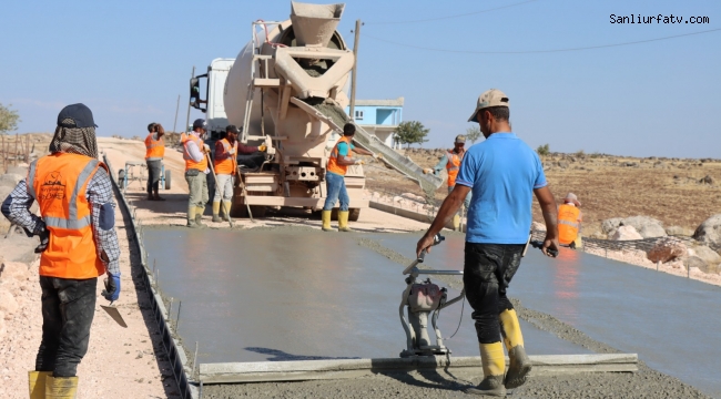 Şanlıurfa Hilvan'da Çelik Hasırlı Yol Yapımı Devam Ediyor;