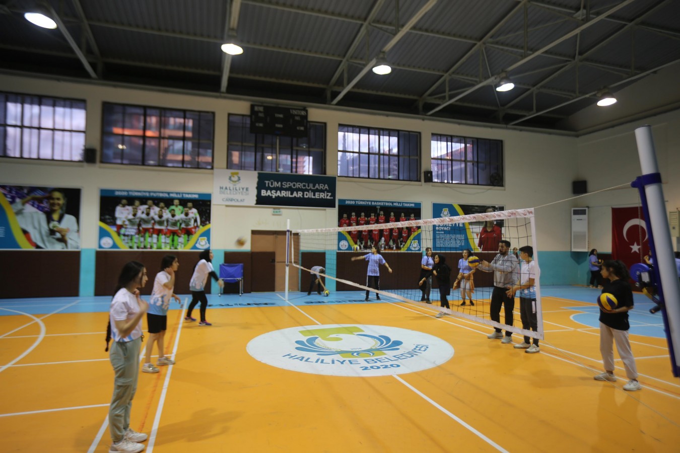 Haliliye'de kış spor okullarına yoğun ilgi;